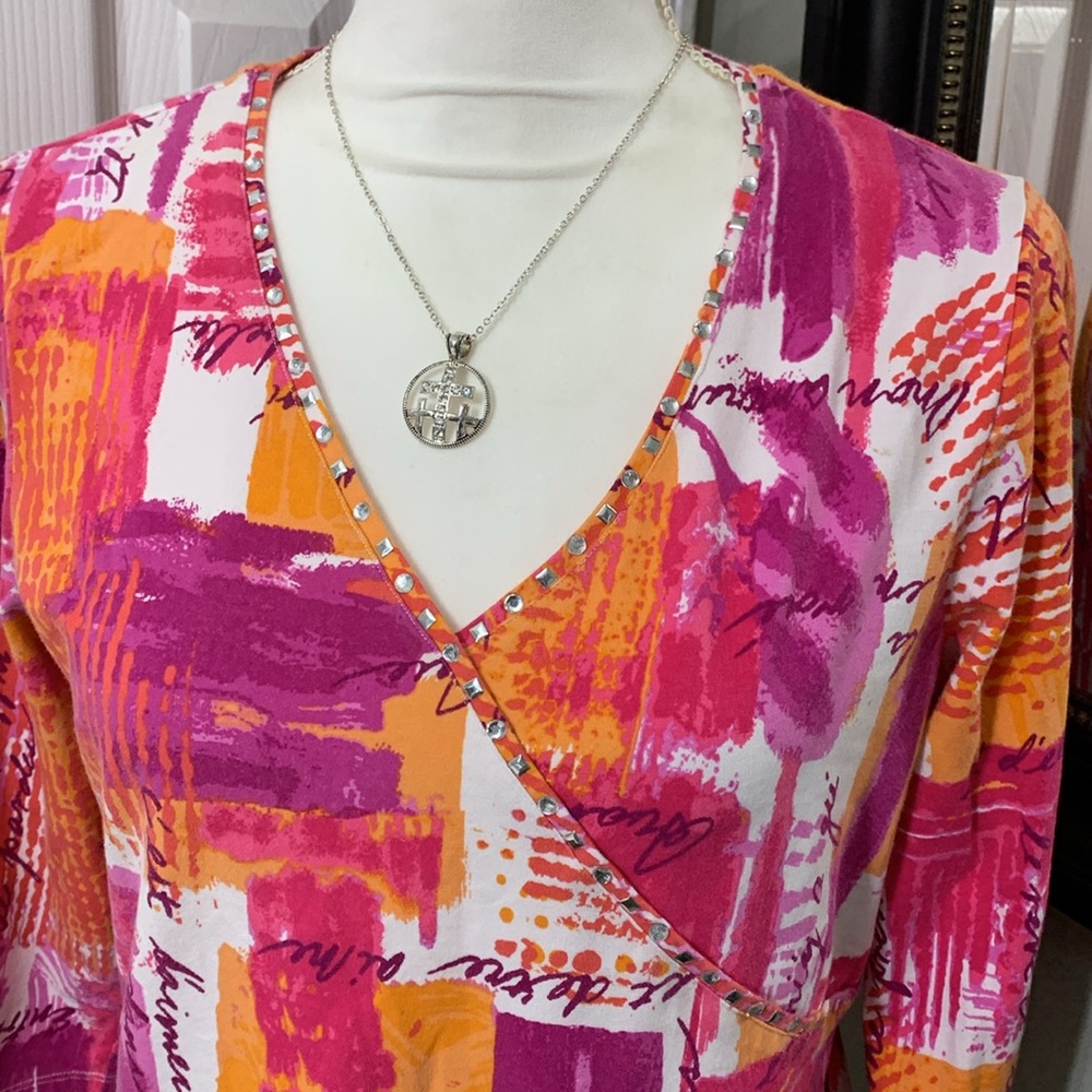 Ruby Rd. top size medium. - Picture 3 of 6